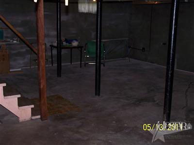933 Dierkes Street Decatur, IN 46733 - Photo 10 of 11