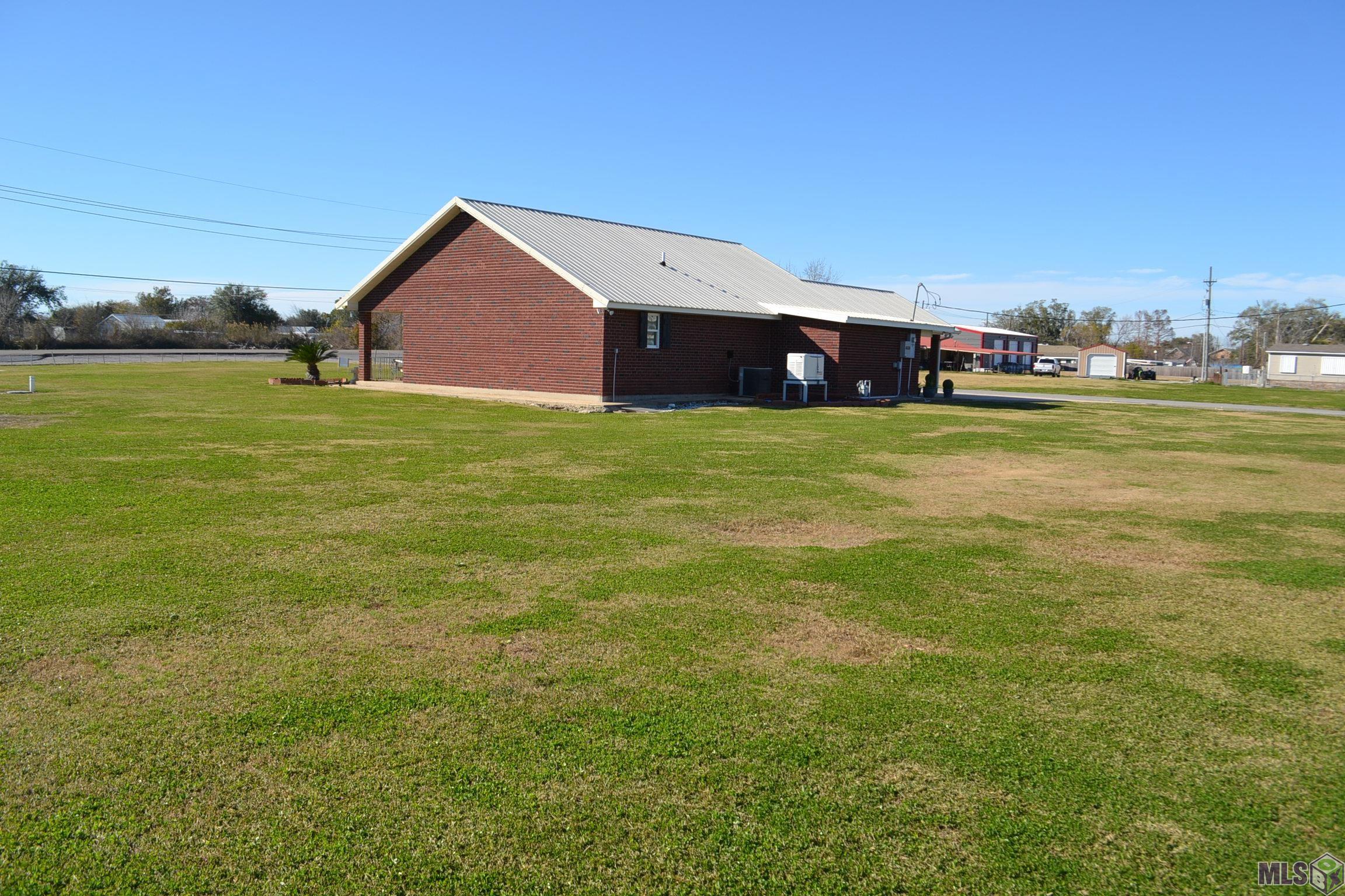 15819 East Main Street Cut Off, LA 70345 - Photo 11 of 24