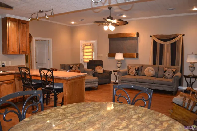 $198,000 | 15819 East Main Street, Cut Off, LA 70345