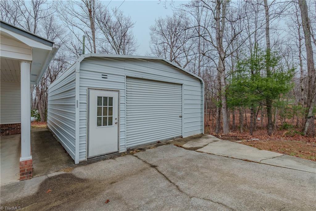 3354 Haystack Road Mount Airy, NC 27030 - Photo 31 of 33