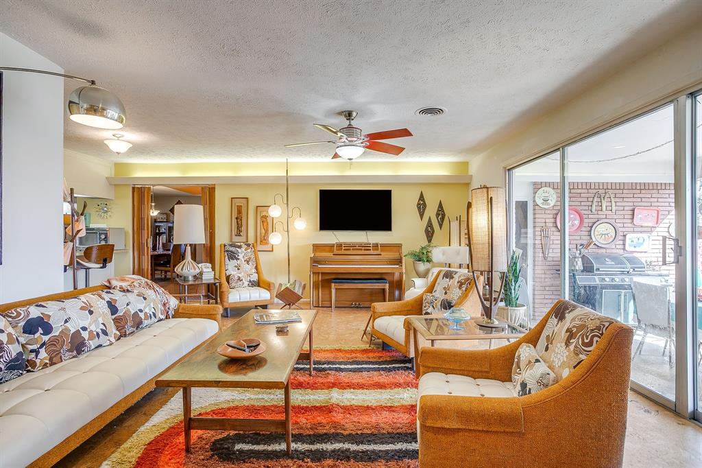 1525 Jenson Road Fort Worth, TX 76112 - Photo 13 of 40