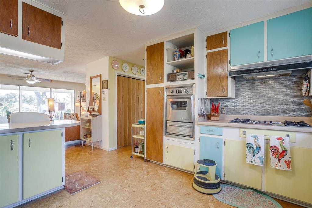 1525 Jenson Road Fort Worth, TX 76112 - Photo 18 of 40