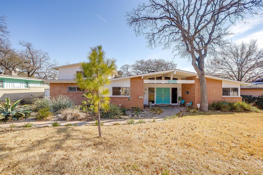 1525 Jenson Road Fort Worth, TX 76112 - Photo 2 of 40