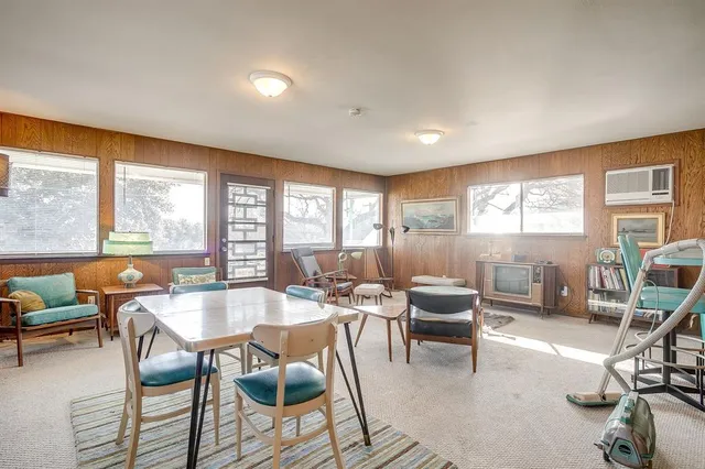 $399,900 | 1525 Jenson Road, Fort Worth, TX 76112