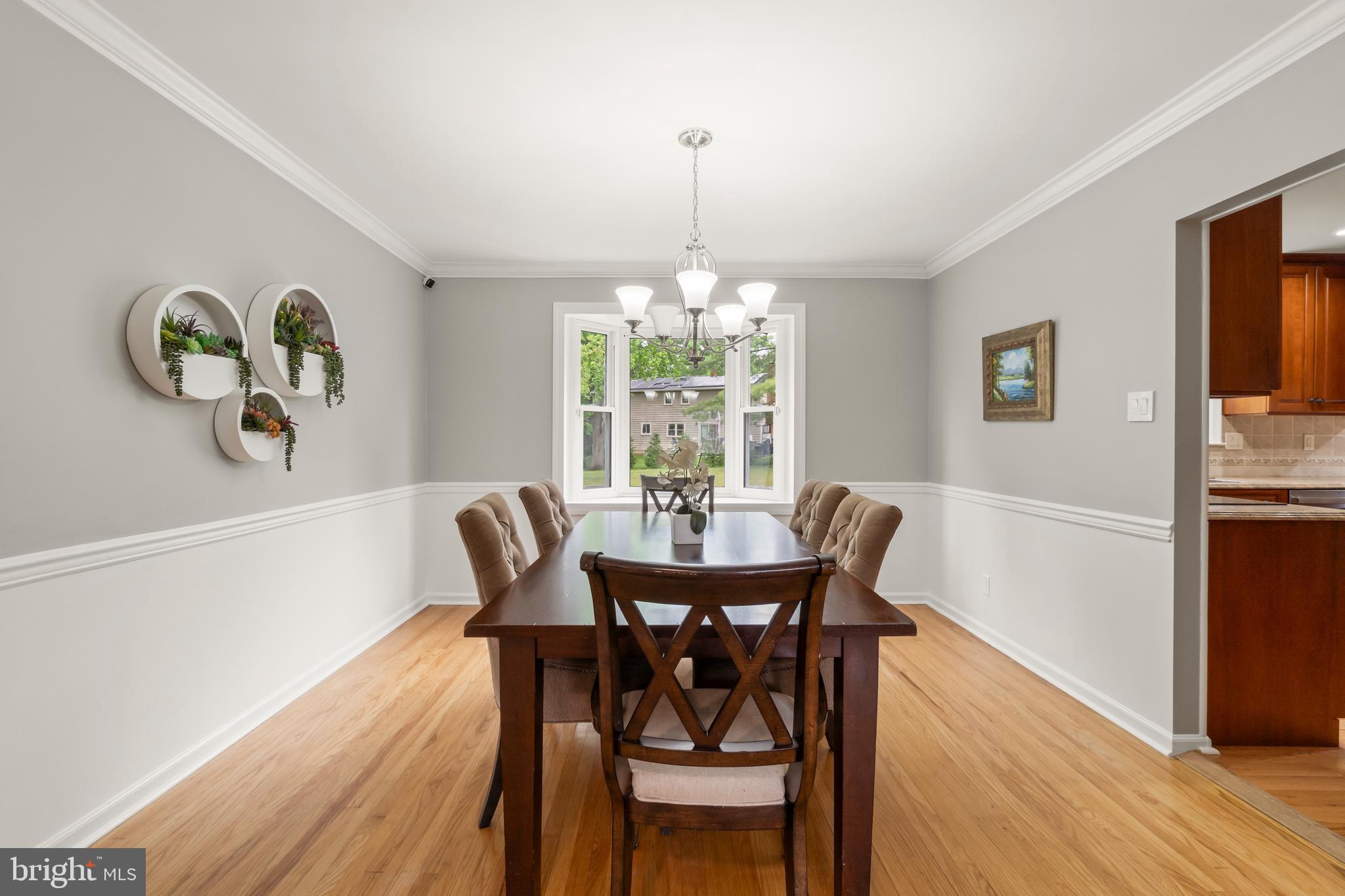 1757 Larkspur Road Cherry Hill, NJ 08003 - Photo 11 of 45 Chair rail and crown molding