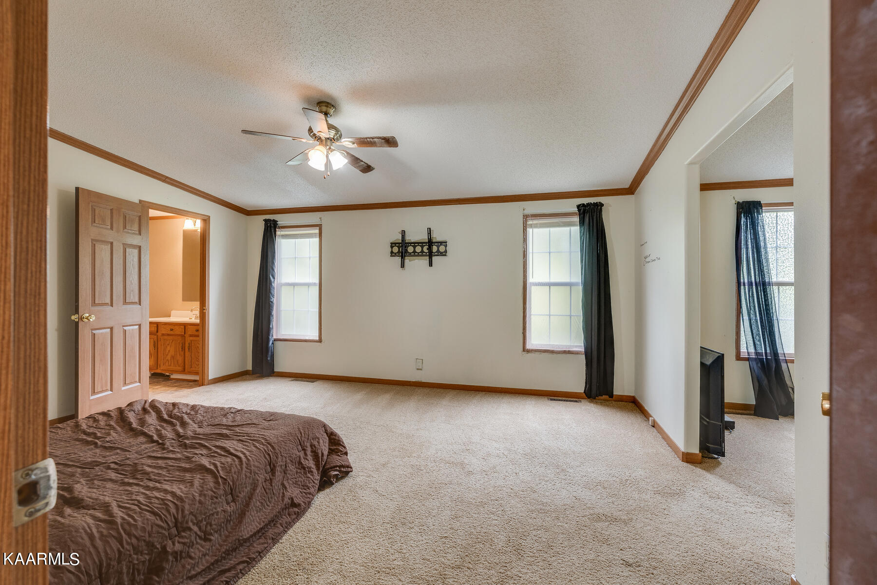 4500 Buffalo Road Oneida, TN 37841 - Photo 18 of 53 Primary Bedroom