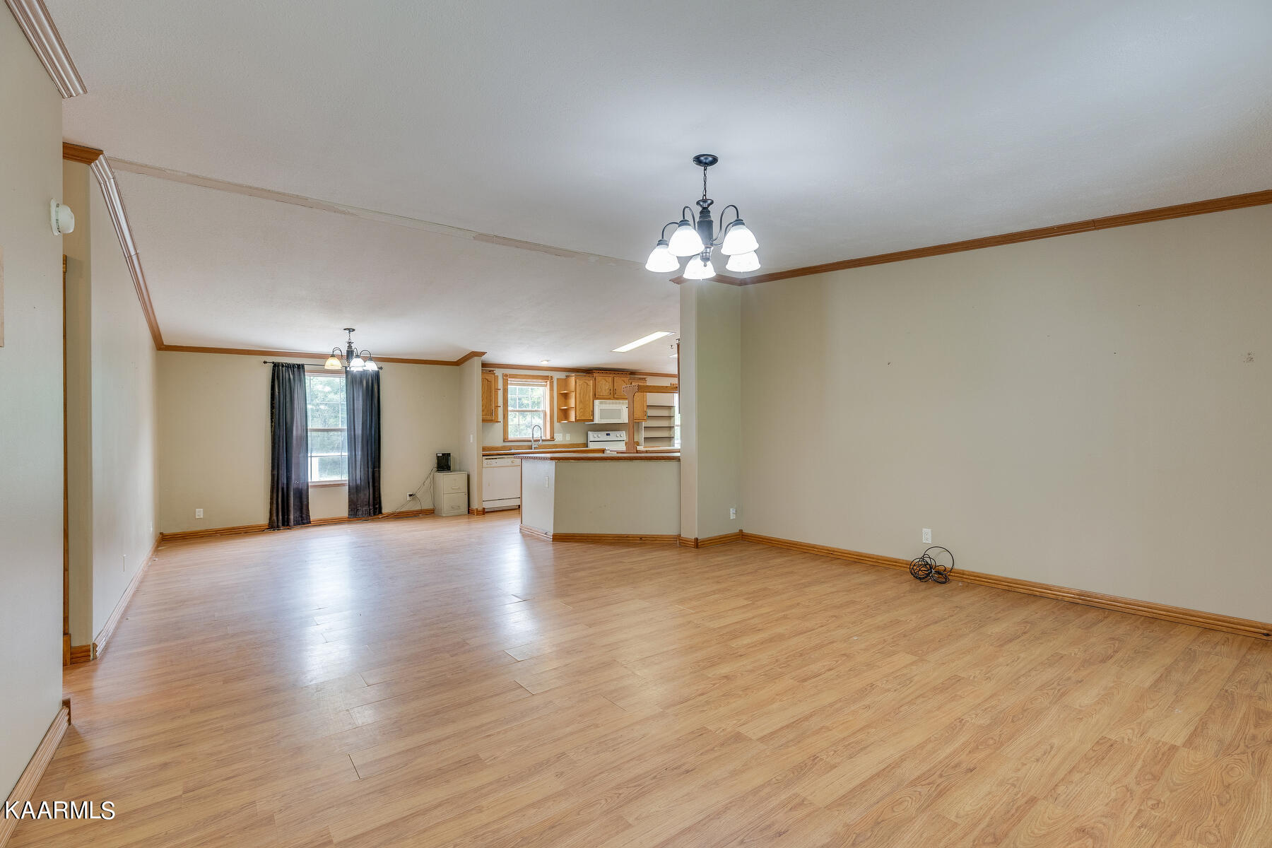 4500 Buffalo Road Oneida, TN 37841 - Photo 8 of 53 Living Rm/Dining Rm