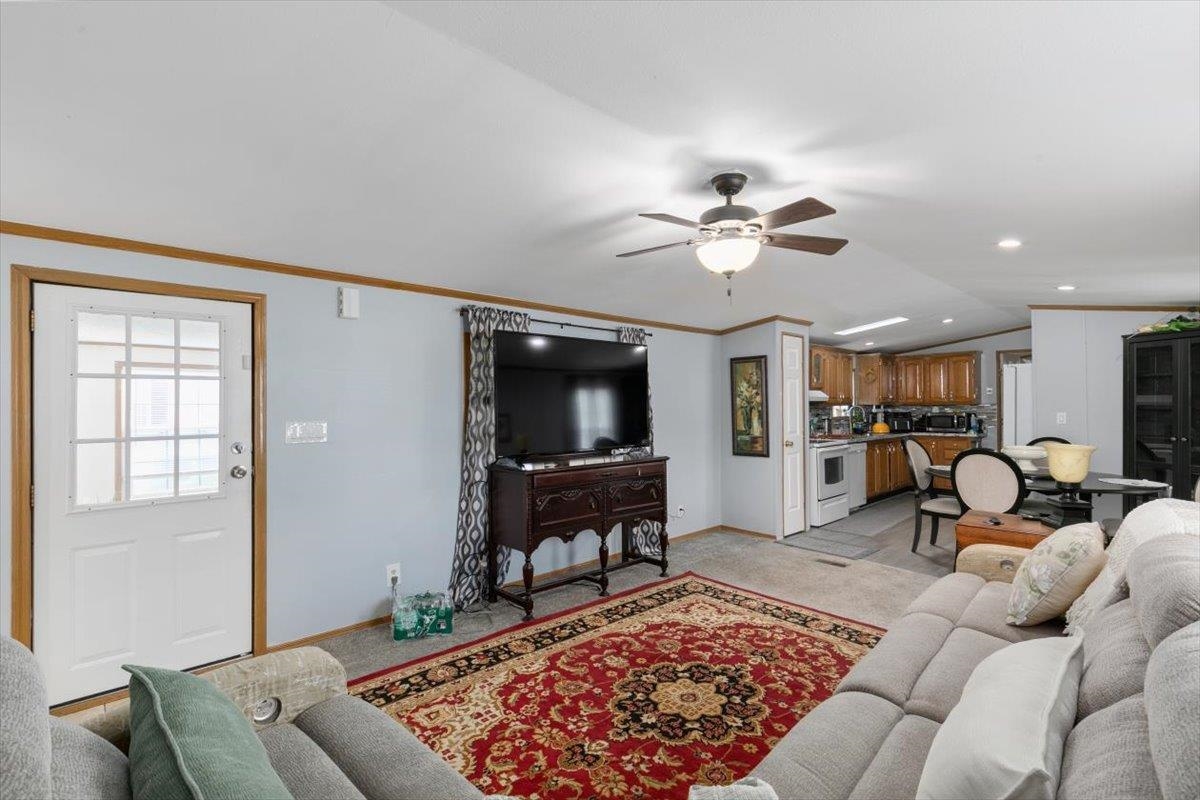 40 Hagop Road Salem, NH 03079 - Photo 8 of 27 Gallery Image 8