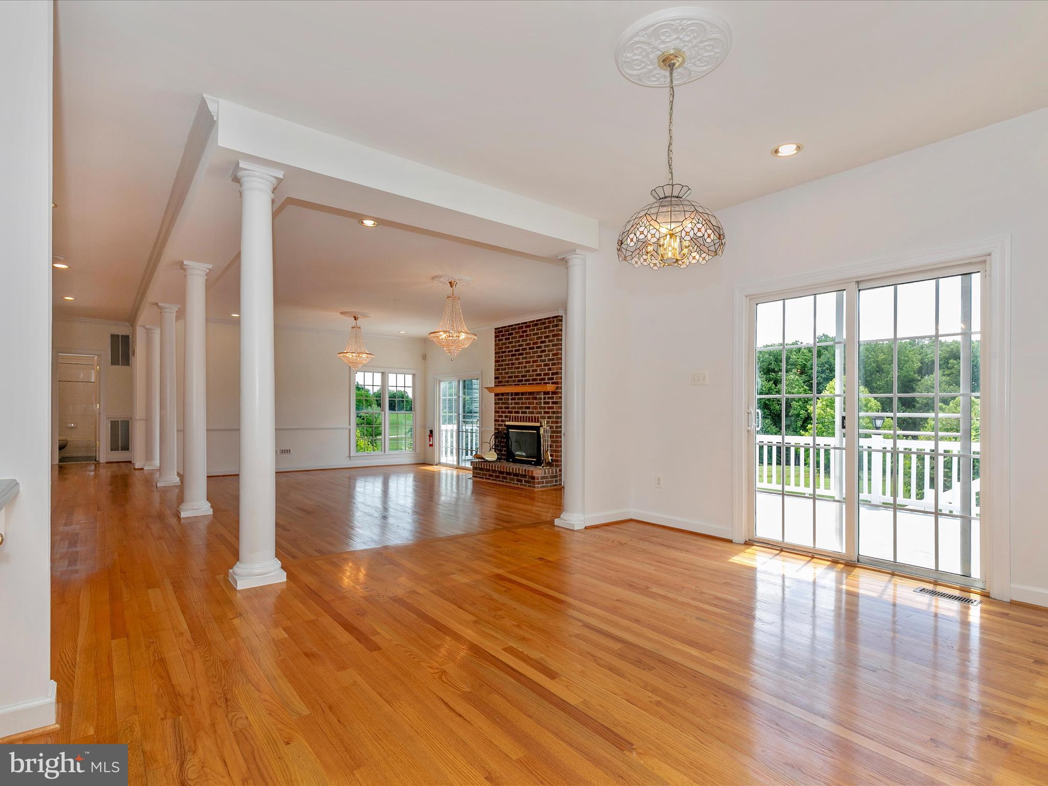 3304 Grayling Drive Mount Airy, MD 21771 - Photo 26 of 80 Breakfast Area with sliding door to deck