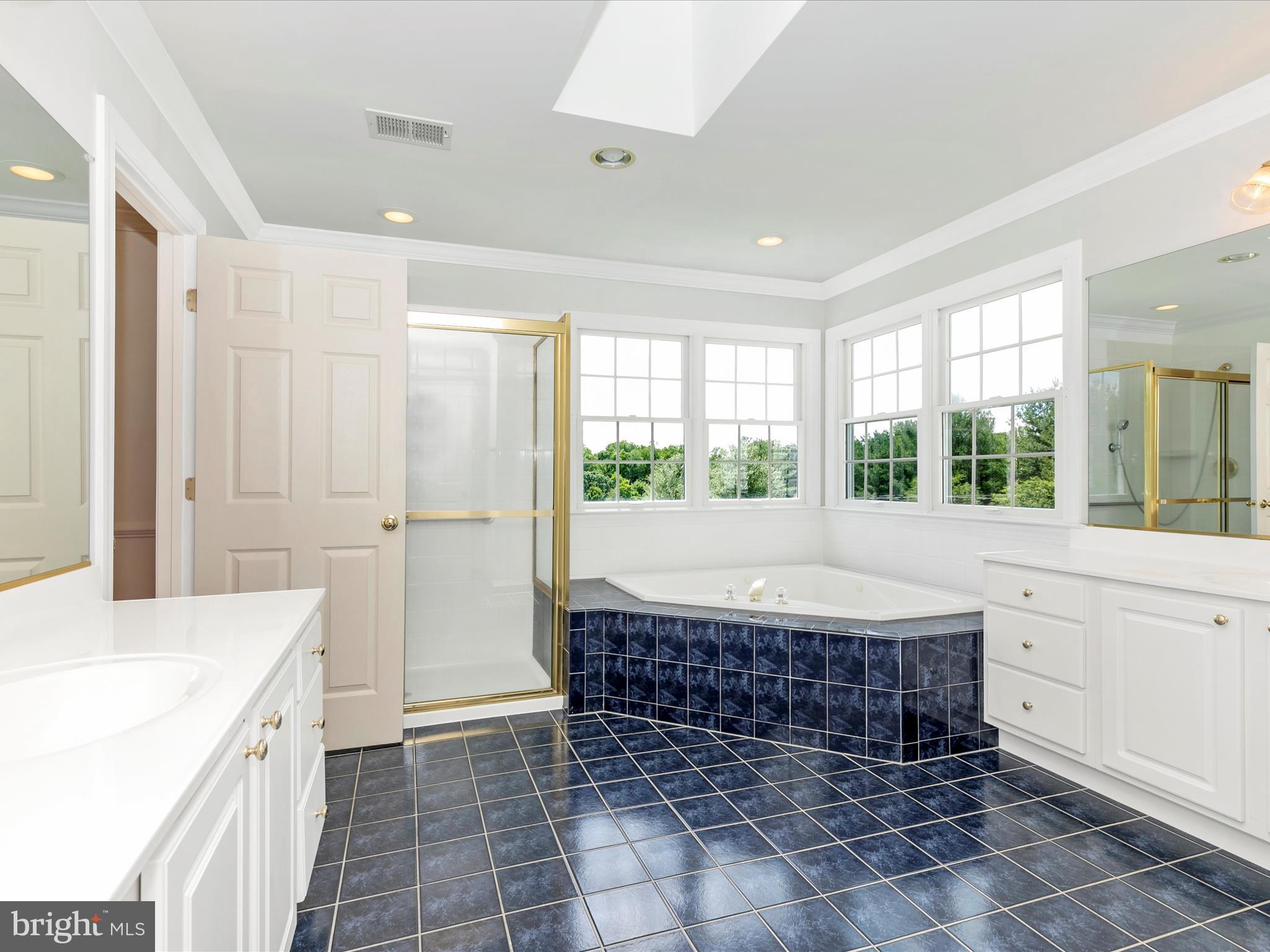 3304 Grayling Drive Mount Airy, MD 21771 - Photo 38 of 80 Primary Bathroom with 2 large separate vanities!