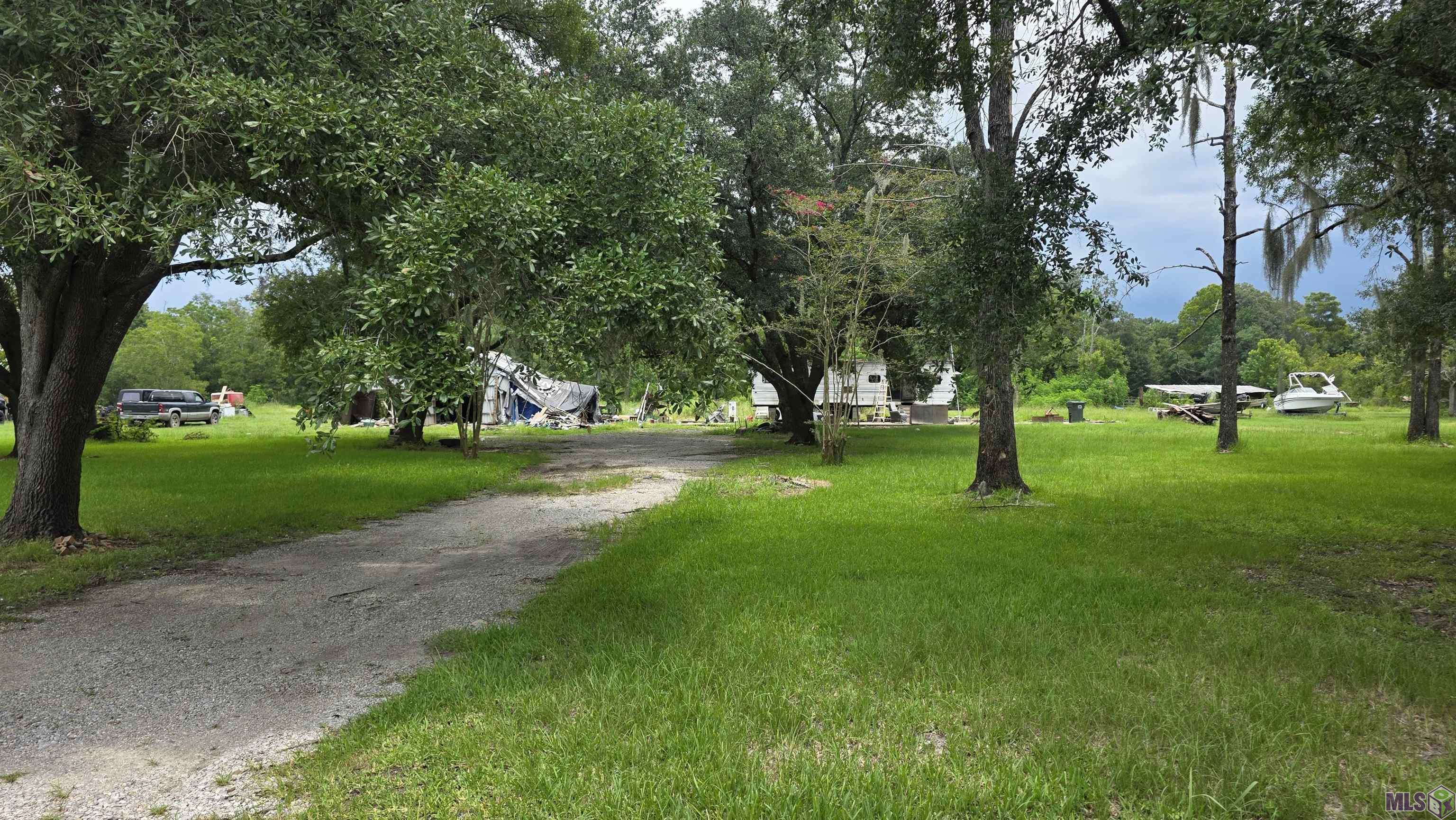 18624 Broussard Road Prairieville, LA 70769 - Photo 1 of 7 Gallery Image 1