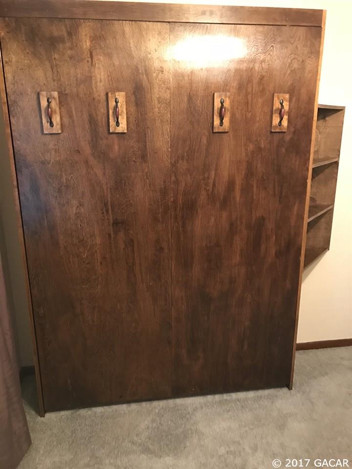 24724 Southwest 2 Road Newberry, FL 32669 - Photo 13 of 25 Gallery Image 13
