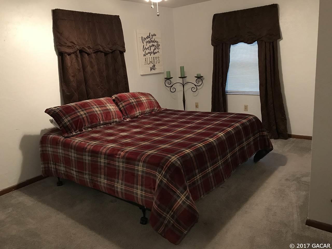 24724 Southwest 2 Road Newberry, FL 32669 - Photo 17 of 25 Gallery Image 17