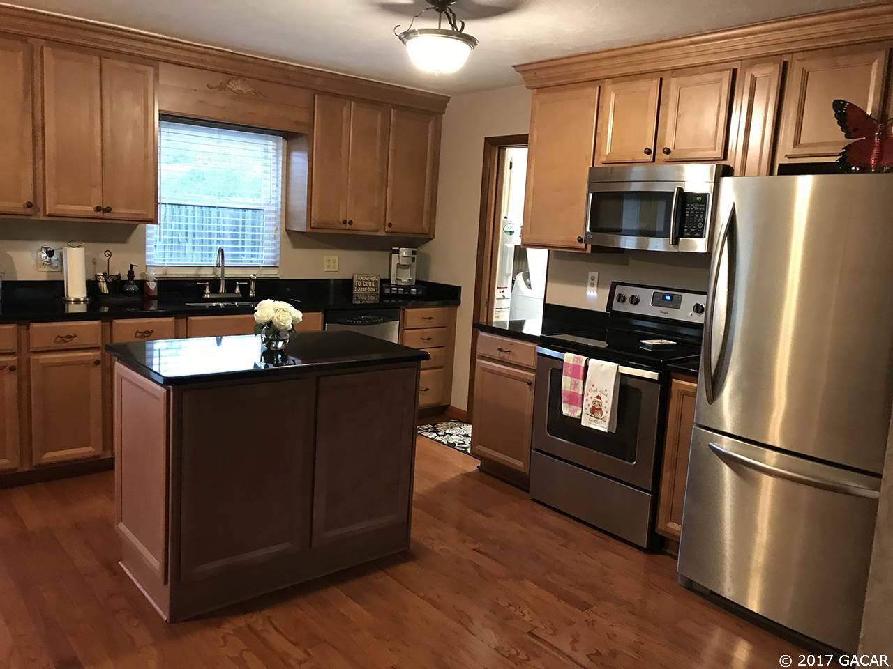 24724 Southwest 2 Road Newberry, FL 32669 - Photo 4 of 25 Gallery Image 4
