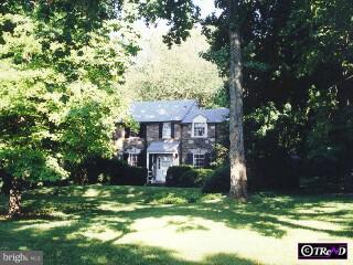 1635 Huntingdon Road Abington, PA 19001 - Photo 1 of 1