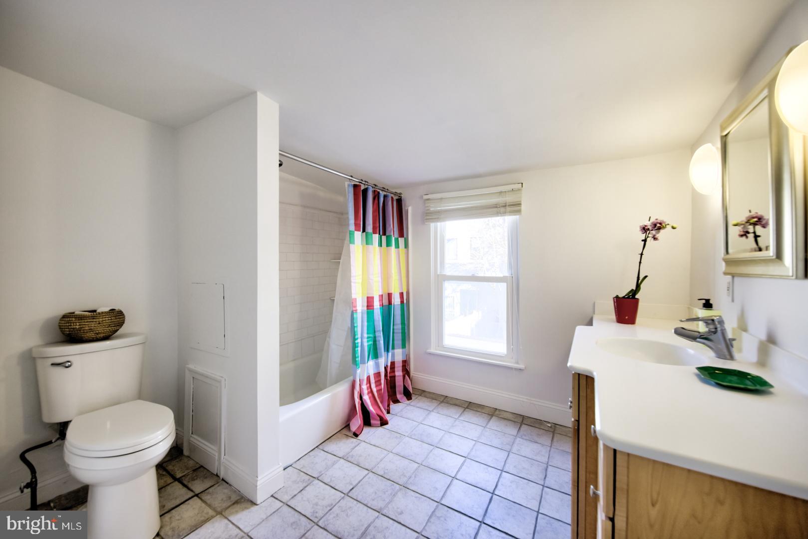 1807 Pemberton Street Philadelphia, PA 19146 - Photo 11 of 19