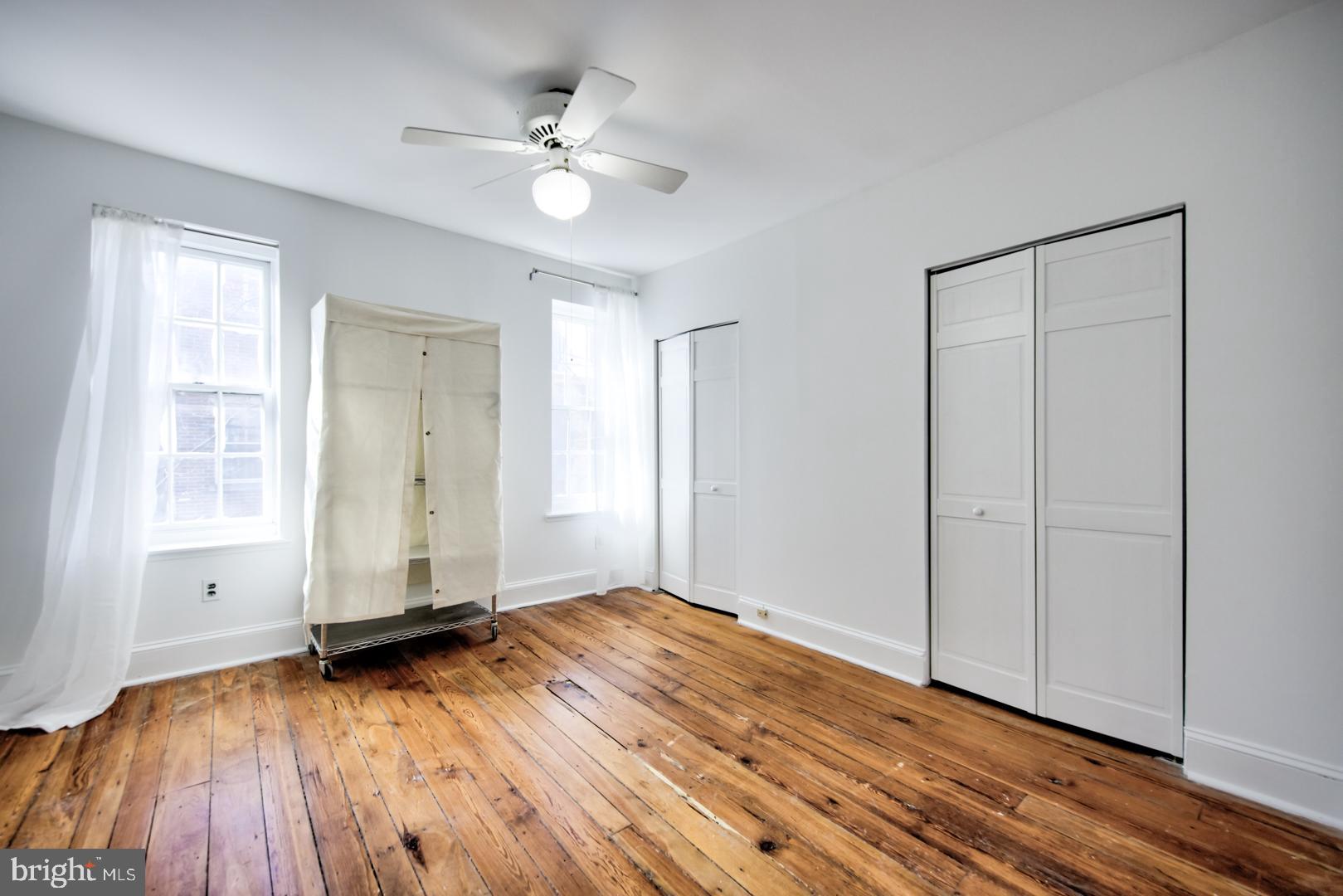 1807 Pemberton Street Philadelphia, PA 19146 - Photo 10 of 19