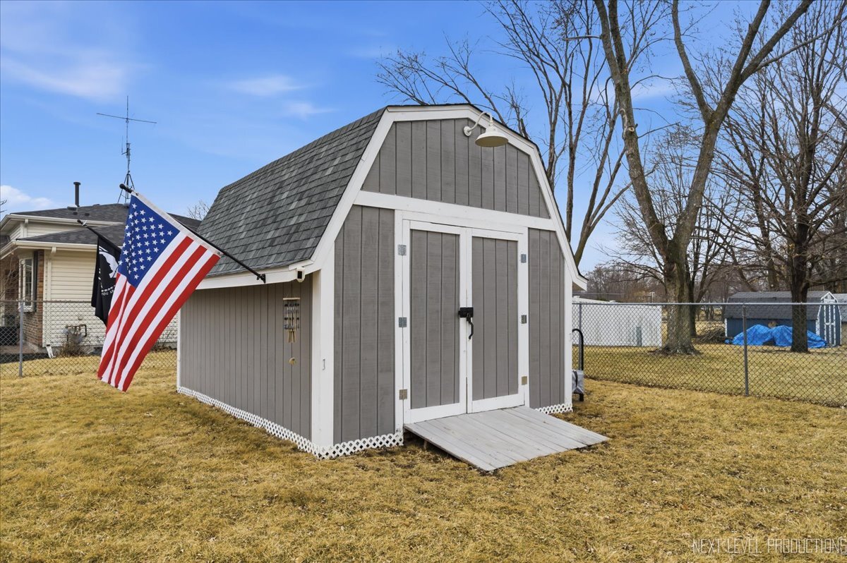 104 Augusta Road Oswego, IL 60543 - Photo 24 of 24 a view of outdoor space and yard
