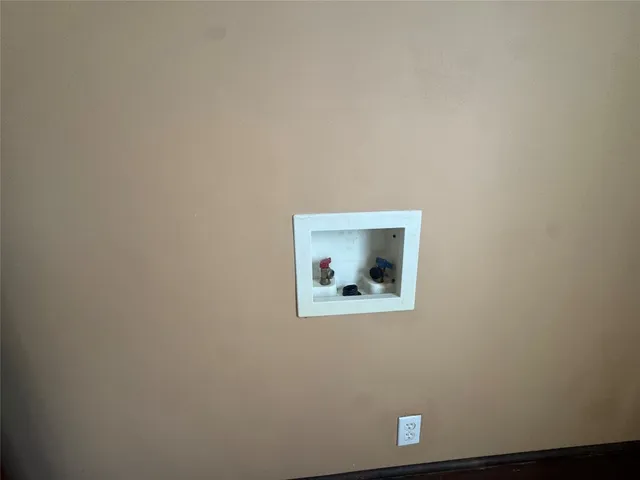 $285,000 | 11 Utica Avenue, Binghamton, NY 13901