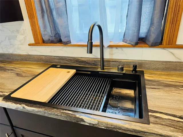 $285,000 | 11 Utica Avenue, Binghamton, NY 13901