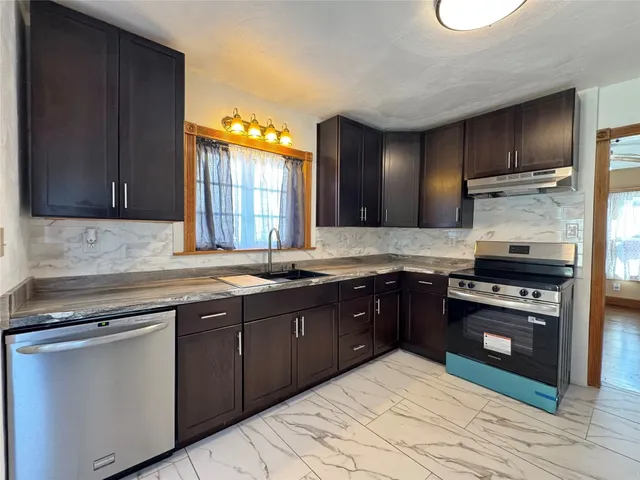 $285,000 | 11 Utica Avenue, Binghamton, NY 13901