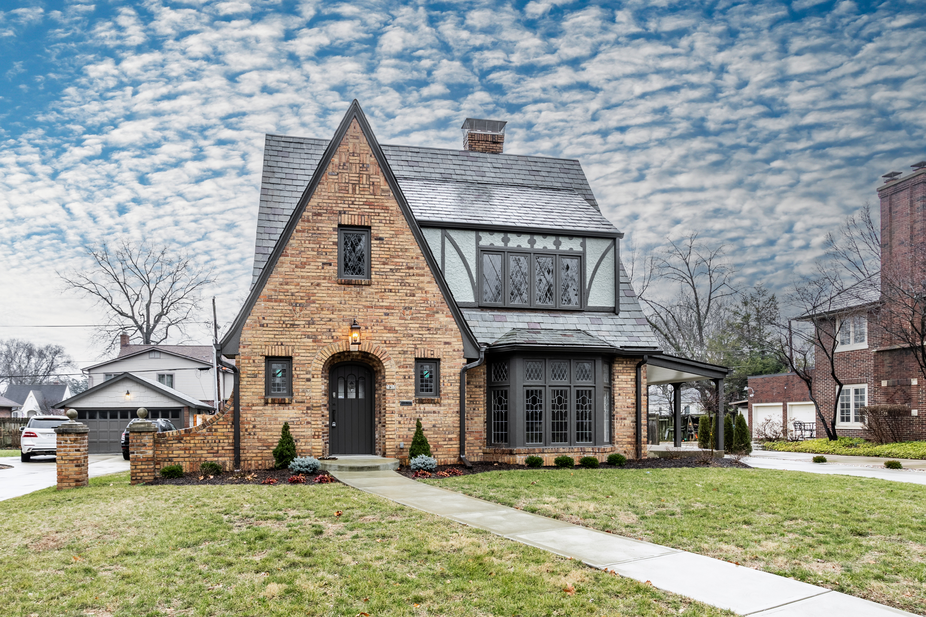 431 Blue Ridge Road Indianapolis, IN 46208 - Photo 3 of 44