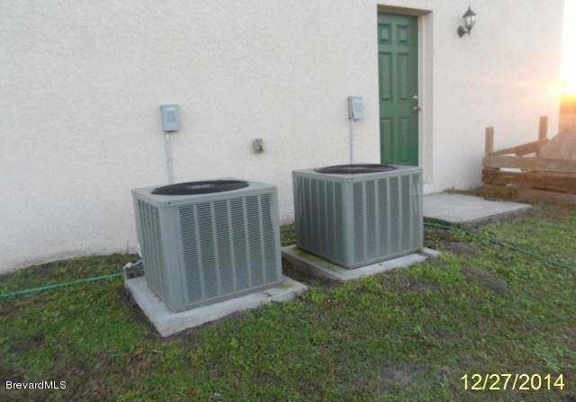 500 Country Road Mims, FL 32754 - Photo 3 of 18 SAM_3084 dated (2) dated