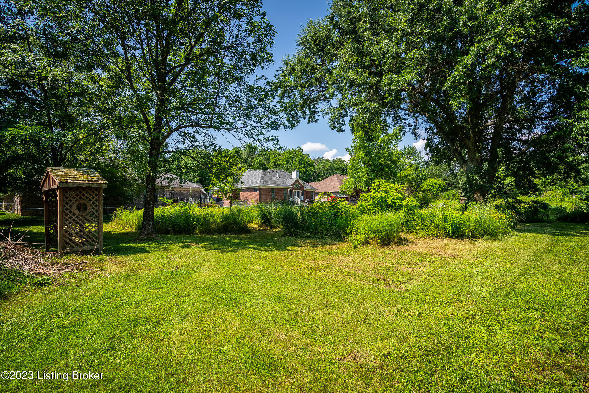 4402 Billtown Road Louisville, KY 40299 - Photo 28 of 34 4402 Billtown Rd-012