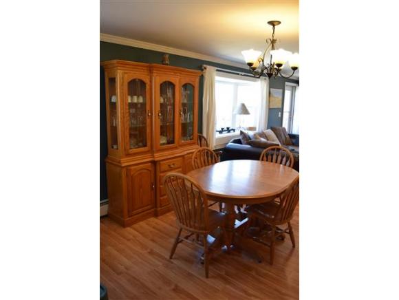 44 Auburn Road Hooksett, NH 03106 - Photo 6 of 22