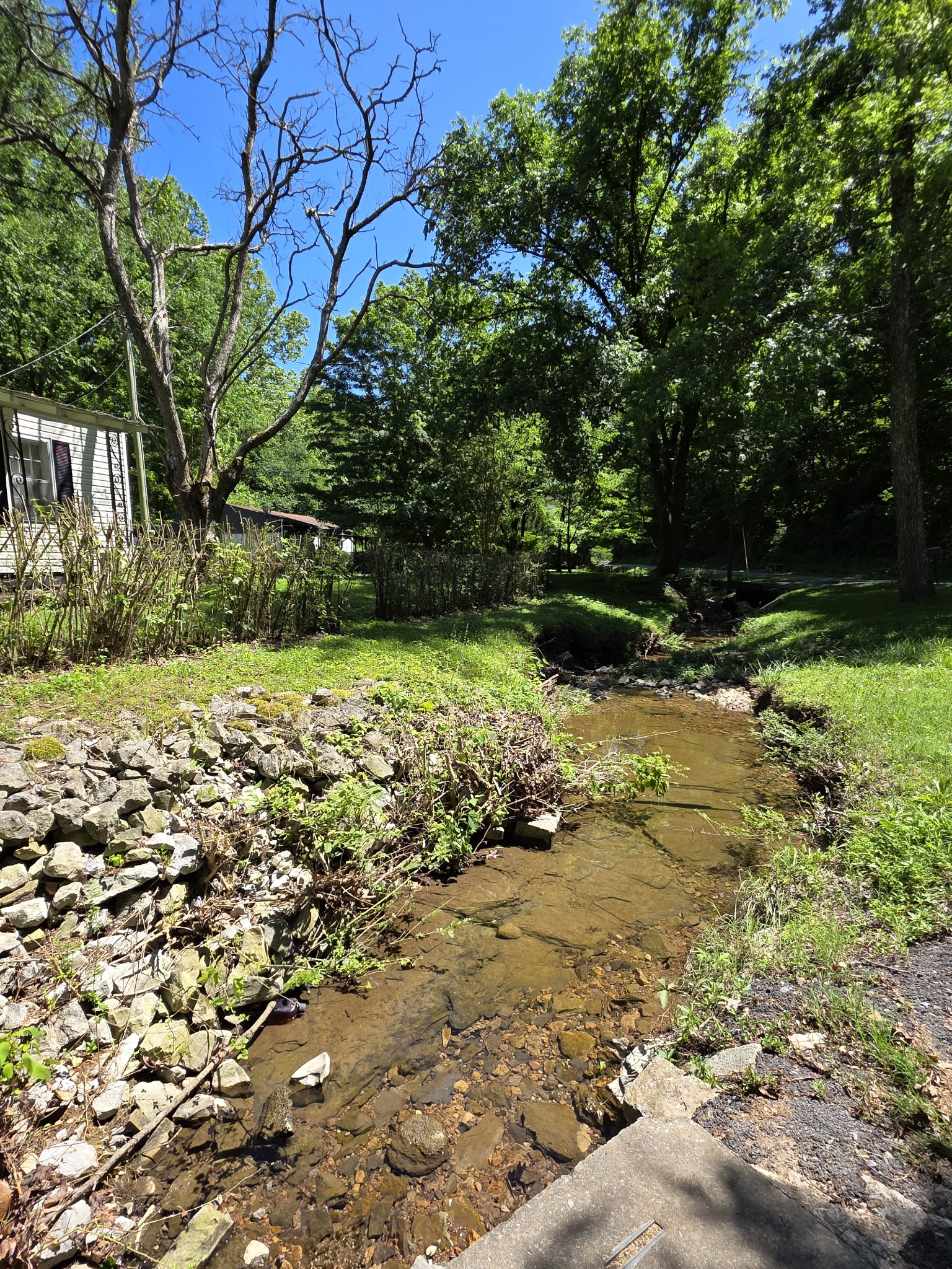 1048 Cemetery Road Ashland City, TN 37015 - Photo 5 of 16 Gallery Image 5