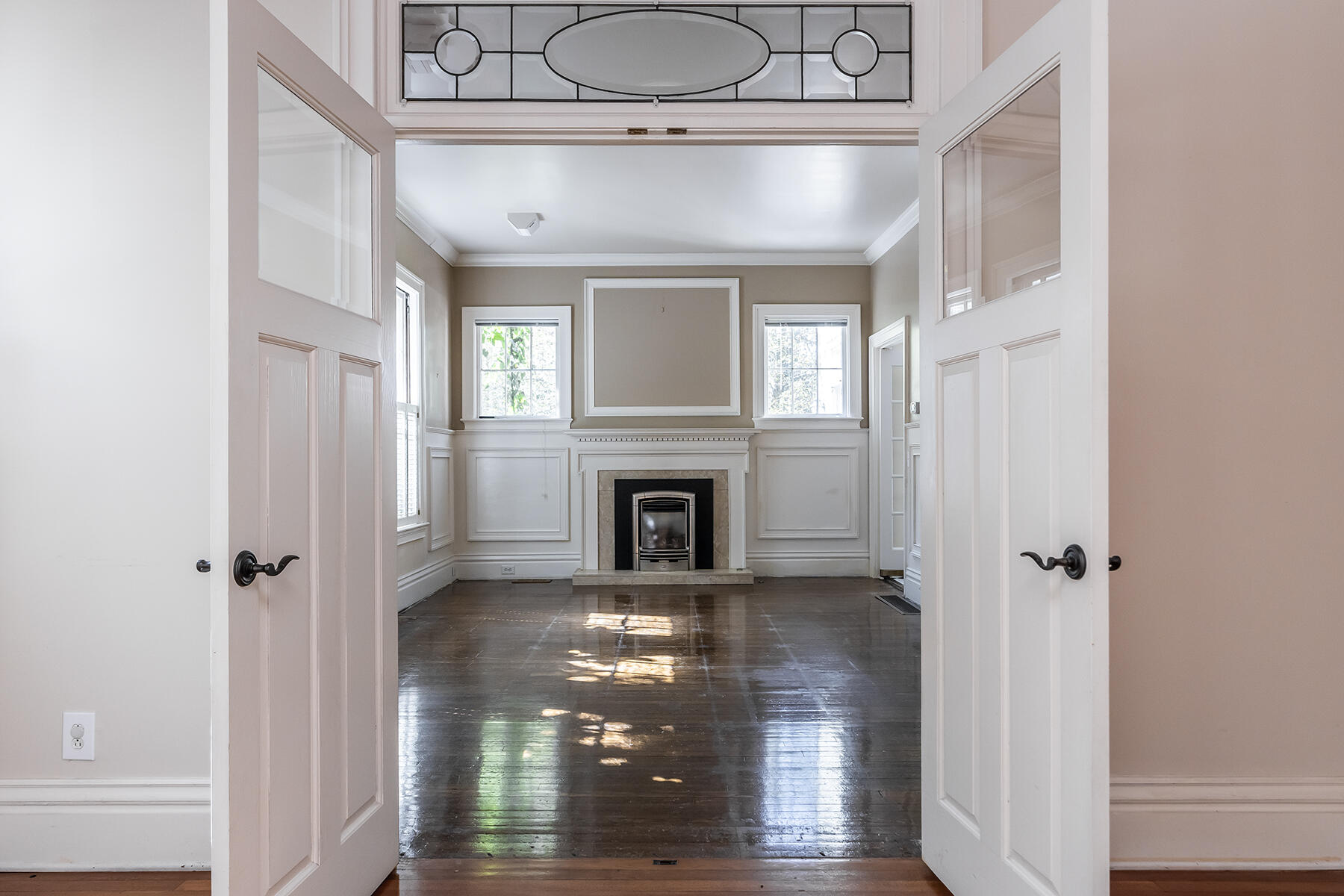 1306 Richmond Road Lexington, KY 40502 - Photo 7 of 77 DSC03433 copy