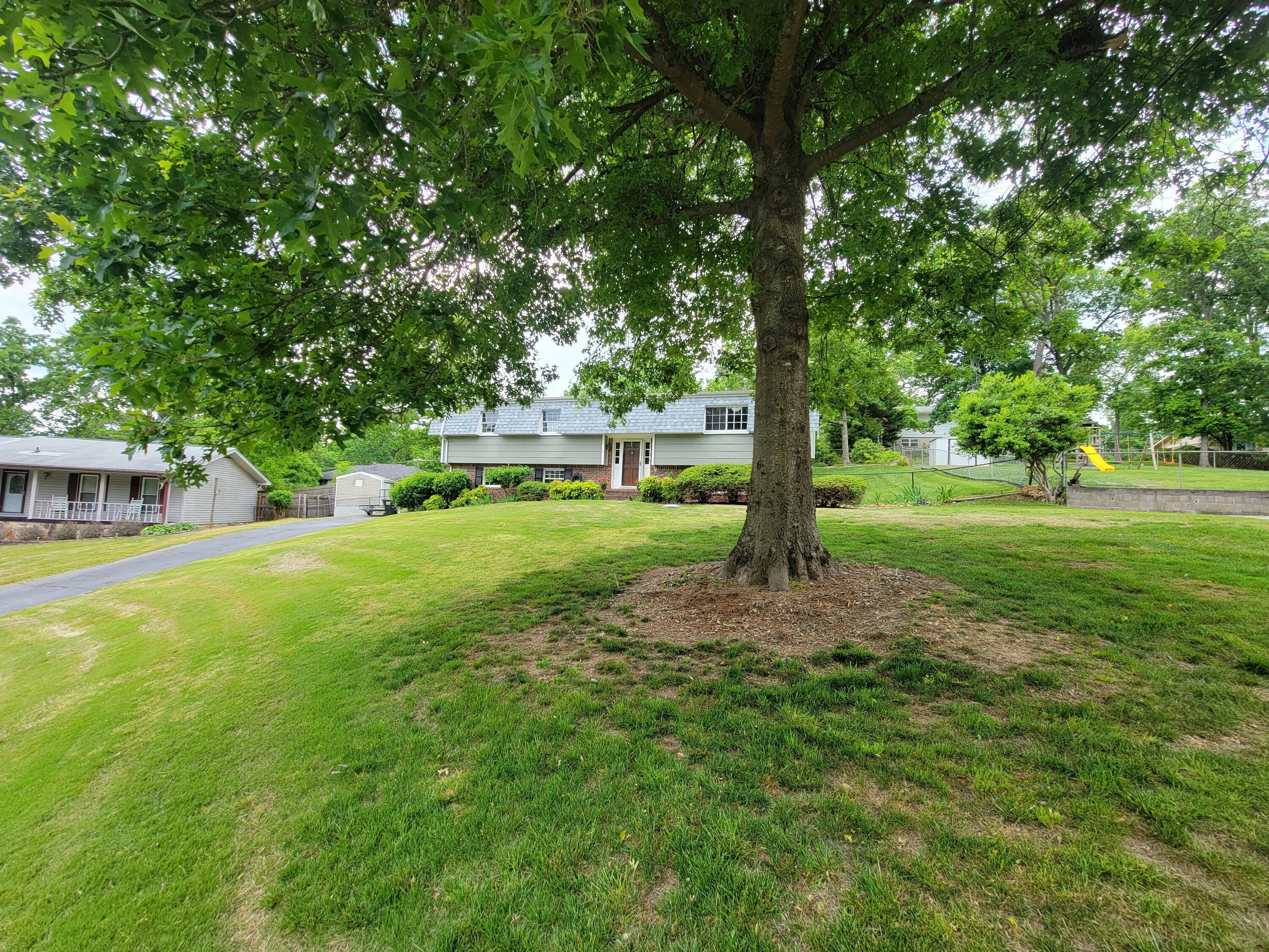 162 Rolling Ridge Court Chattanooga, TN 37421 - Photo 17 of 67 20230506_152909