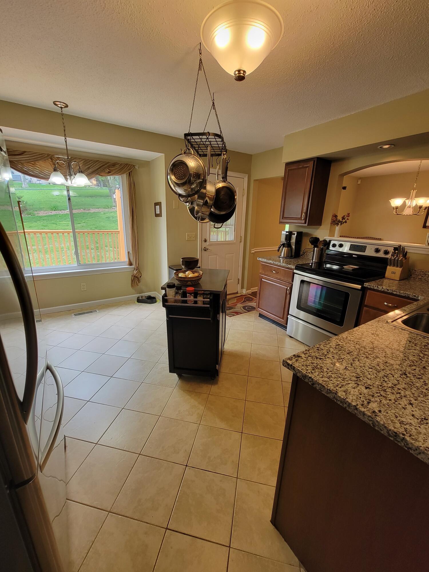 162 Rolling Ridge Court Chattanooga, TN 37421 - Photo 32 of 67 20230506_153358