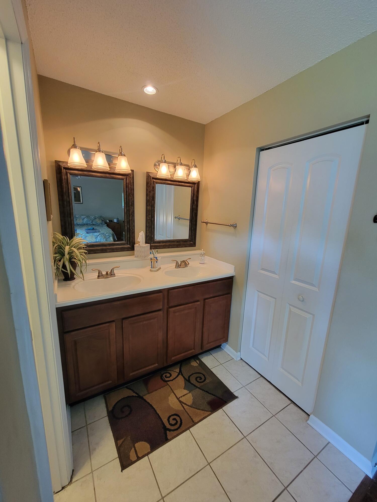 162 Rolling Ridge Court Chattanooga, TN 37421 - Photo 49 of 67 20230506_154020