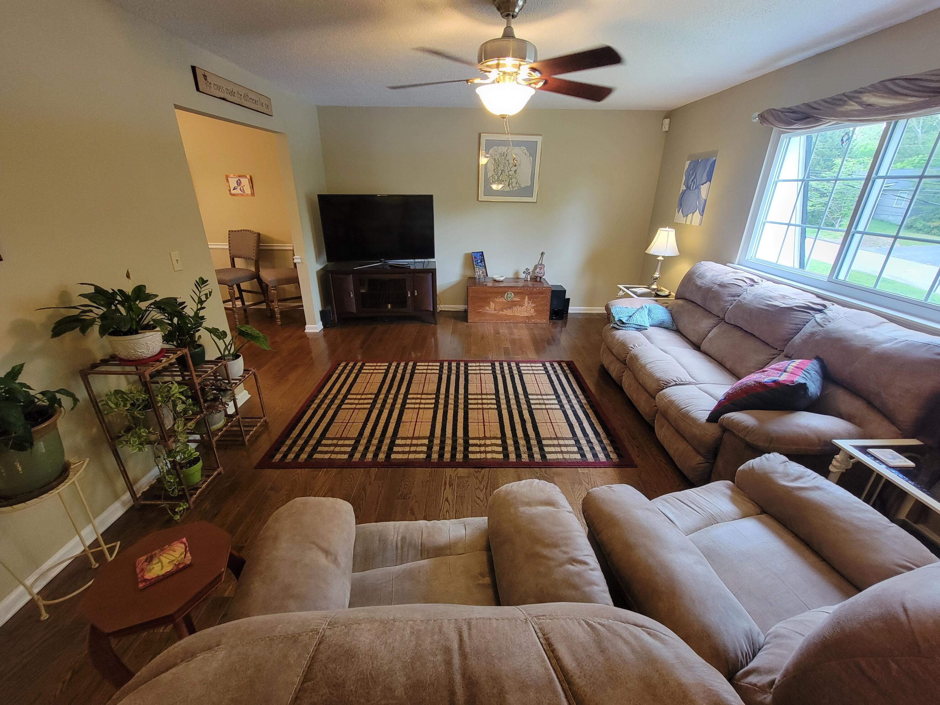 162 Rolling Ridge Court Chattanooga, TN 37421 - Photo 57 of 67 20230506_154426