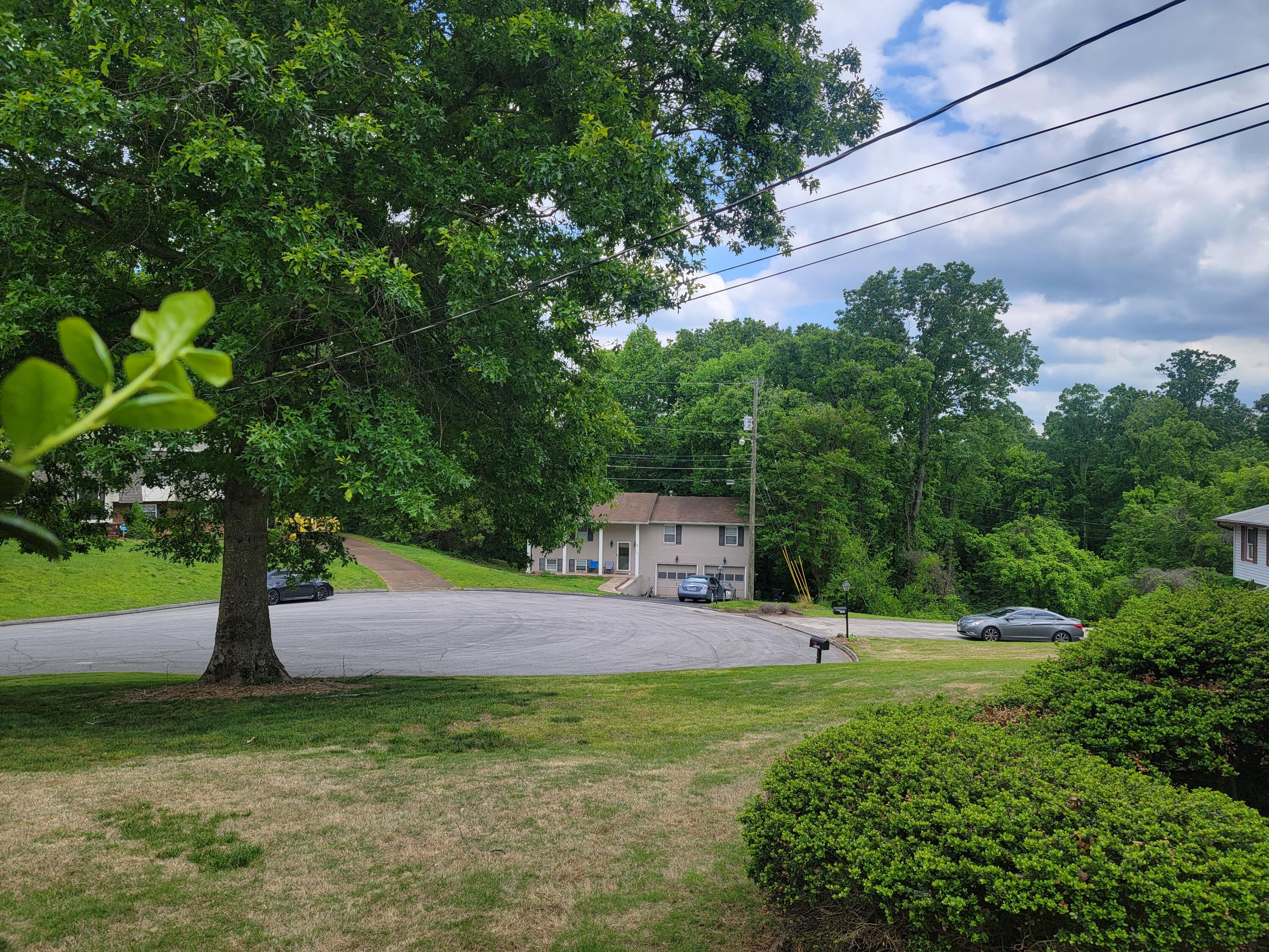 162 Rolling Ridge Court Chattanooga, TN 37421 - Photo 7 of 67 20230506_152419