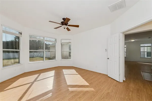 $309,900 | 10110 Lakeview Drive, Providence Village, TX 76227