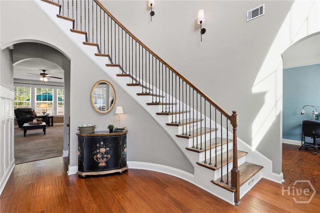 116 Bluegrass Circle Guyton, GA 31312 - Photo 6 of 50 Grand foyer