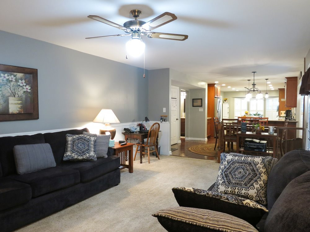 4516 Wingate Drive Raleigh, NC 27609 - Photo 13 of 25 Living Room