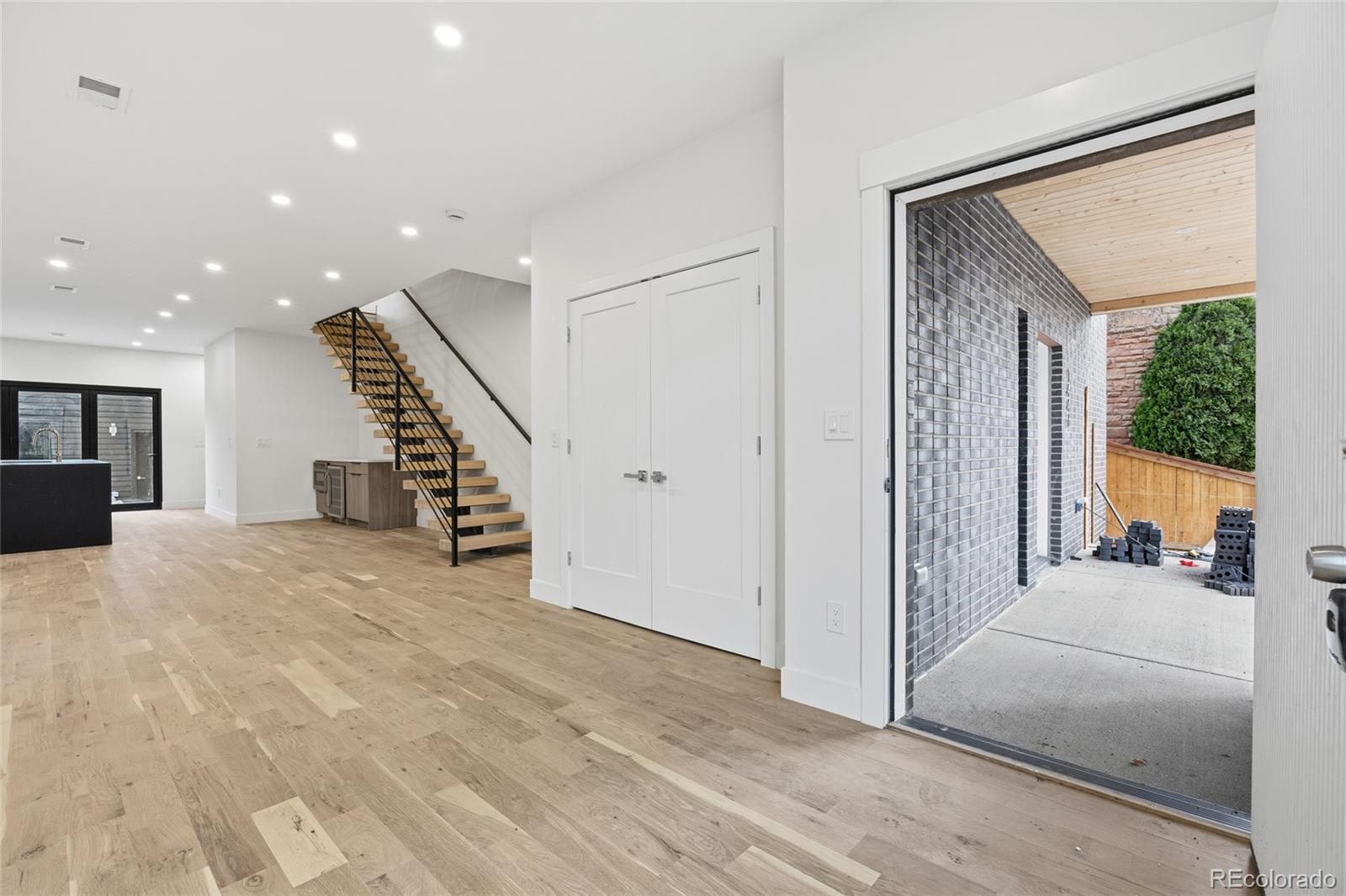 1446 Stuart Street Denver, CO 80204 - Photo 2 of 43