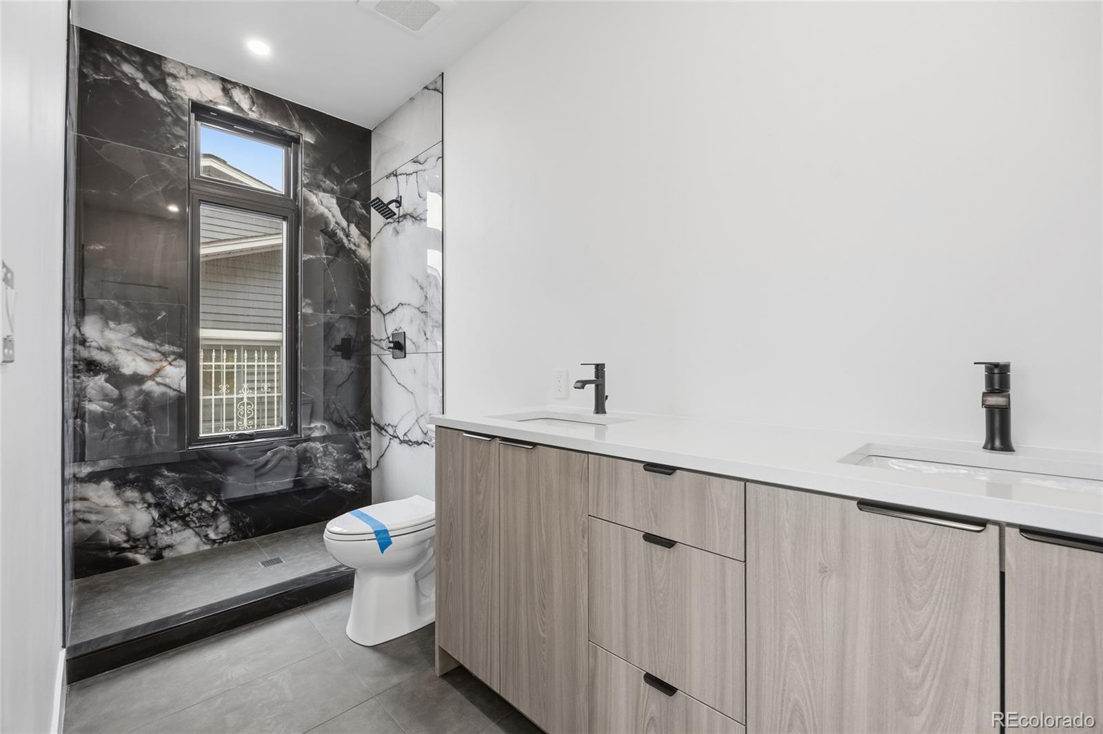 1446 Stuart Street Denver, CO 80204 - Photo 25 of 43