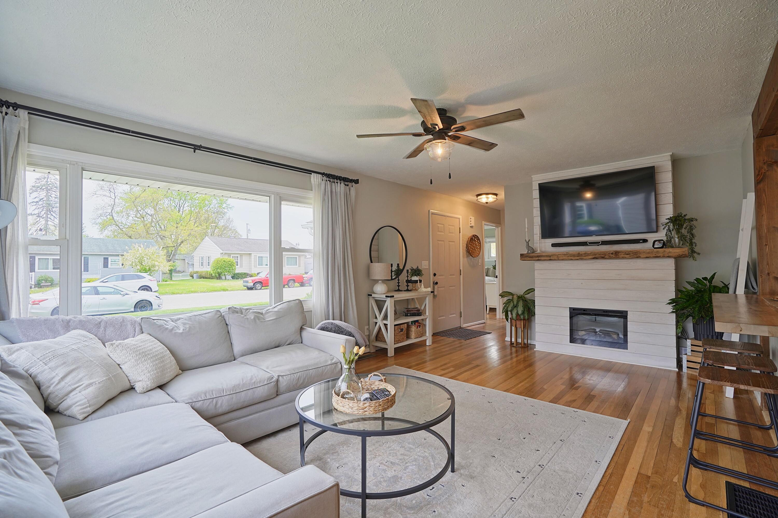 1337 Covent Road Troy, OH 45373 - Photo 7 of 48 Gallery Image 7