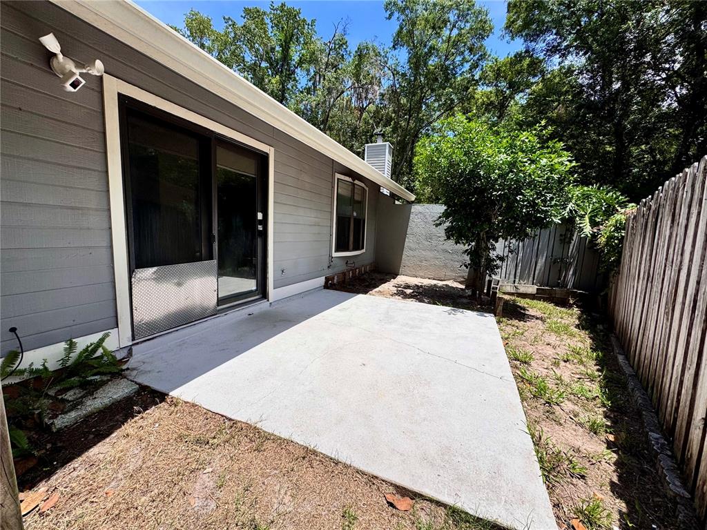 3915 Northwest 7th Place Gainesville, FL 32607 - Photo 12 of 16 Gallery Image 12