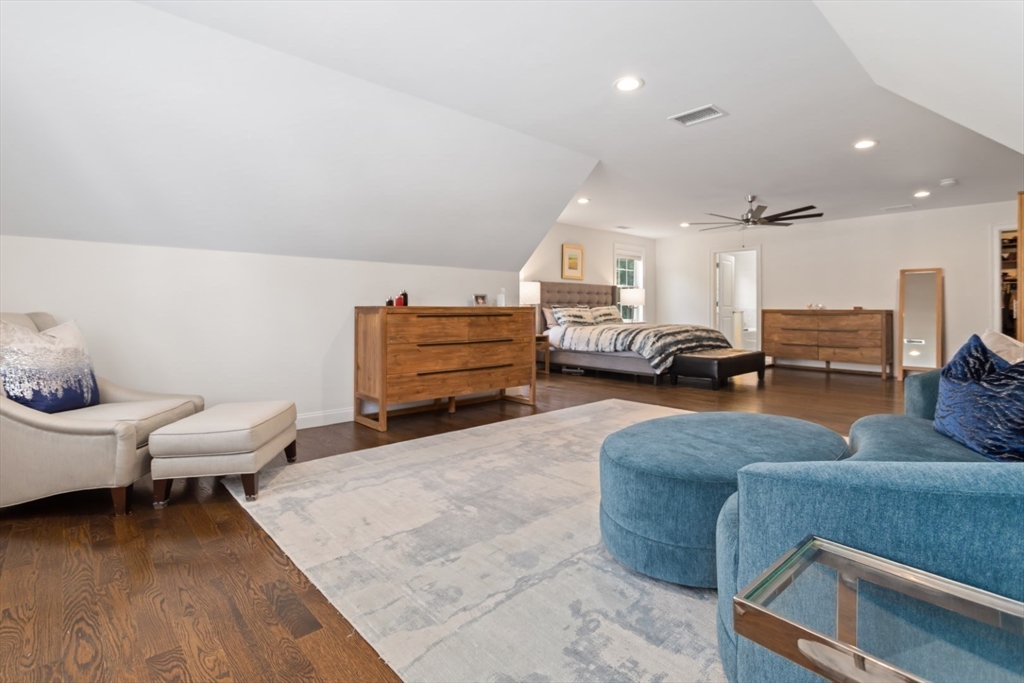 16 Wickham Road Winchester, MA 01890 - Photo 23 of 42 Gallery Image 23