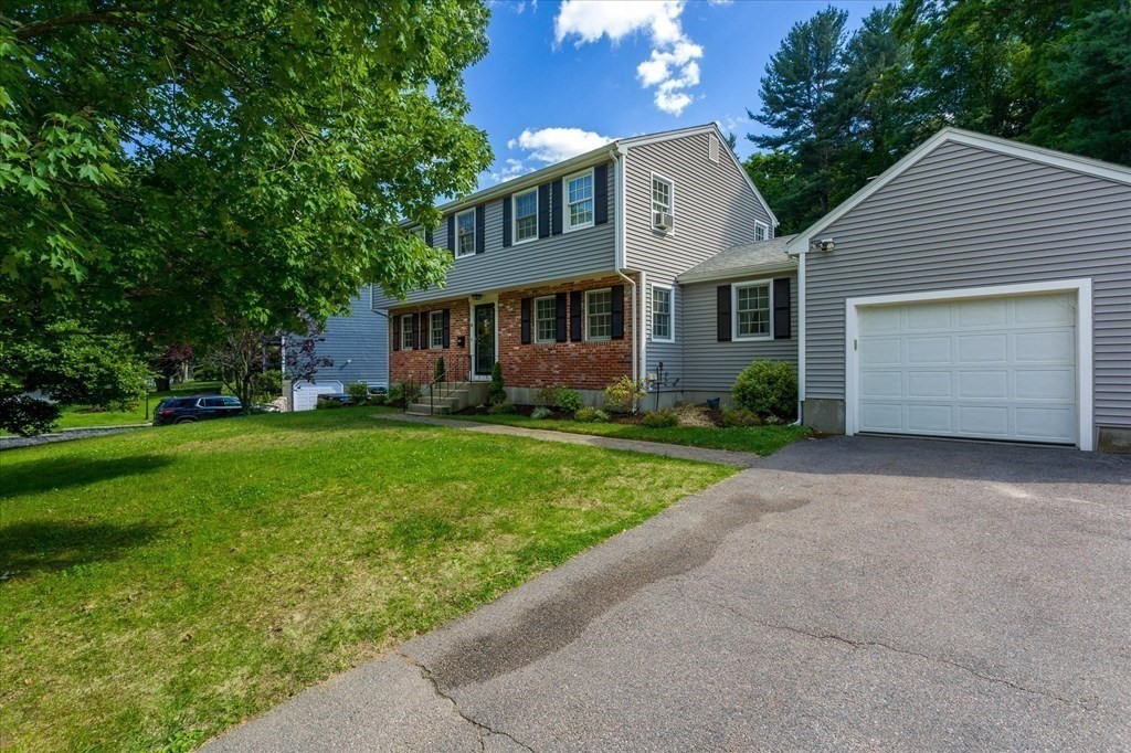 10 Lowry Road Framingham, MA 01701 - Photo 2 of 39