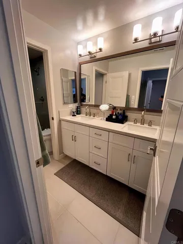 $4,250 | 307 West Street, Unit 106, Oceanside, CA 92054