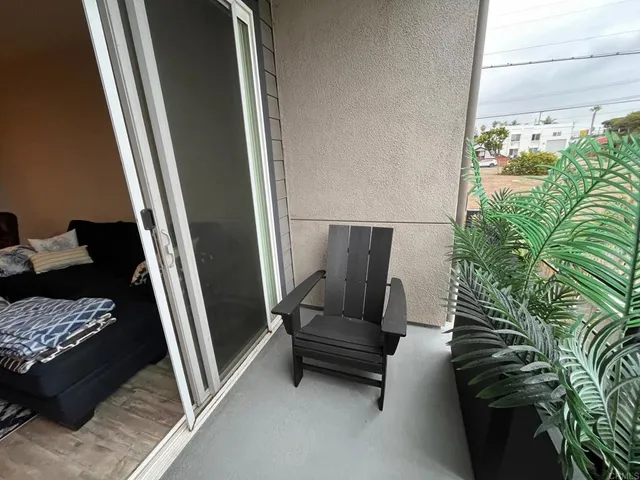 $4,250 | 307 West Street, Unit 106, Oceanside, CA 92054