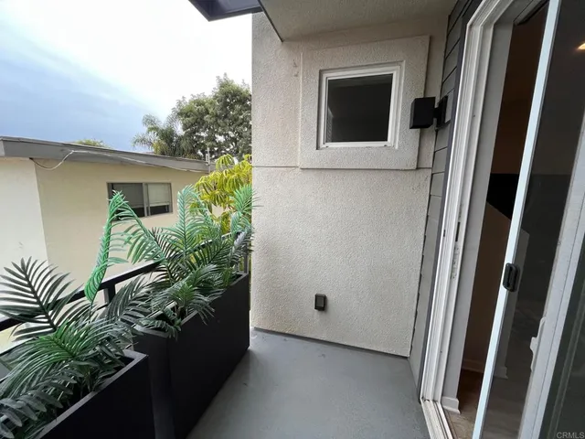 $4,250 | 307 West Street, Unit 106, Oceanside, CA 92054