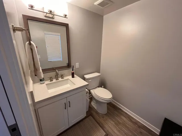 $4,250 | 307 West Street, Unit 106, Oceanside, CA 92054