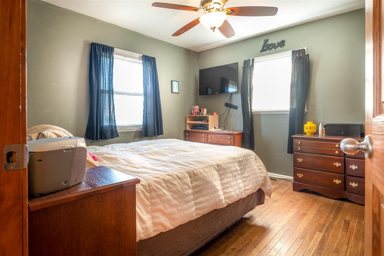 2041 Cherokee Road Fort Wayne, IN 46808 - Photo 14 of 33
